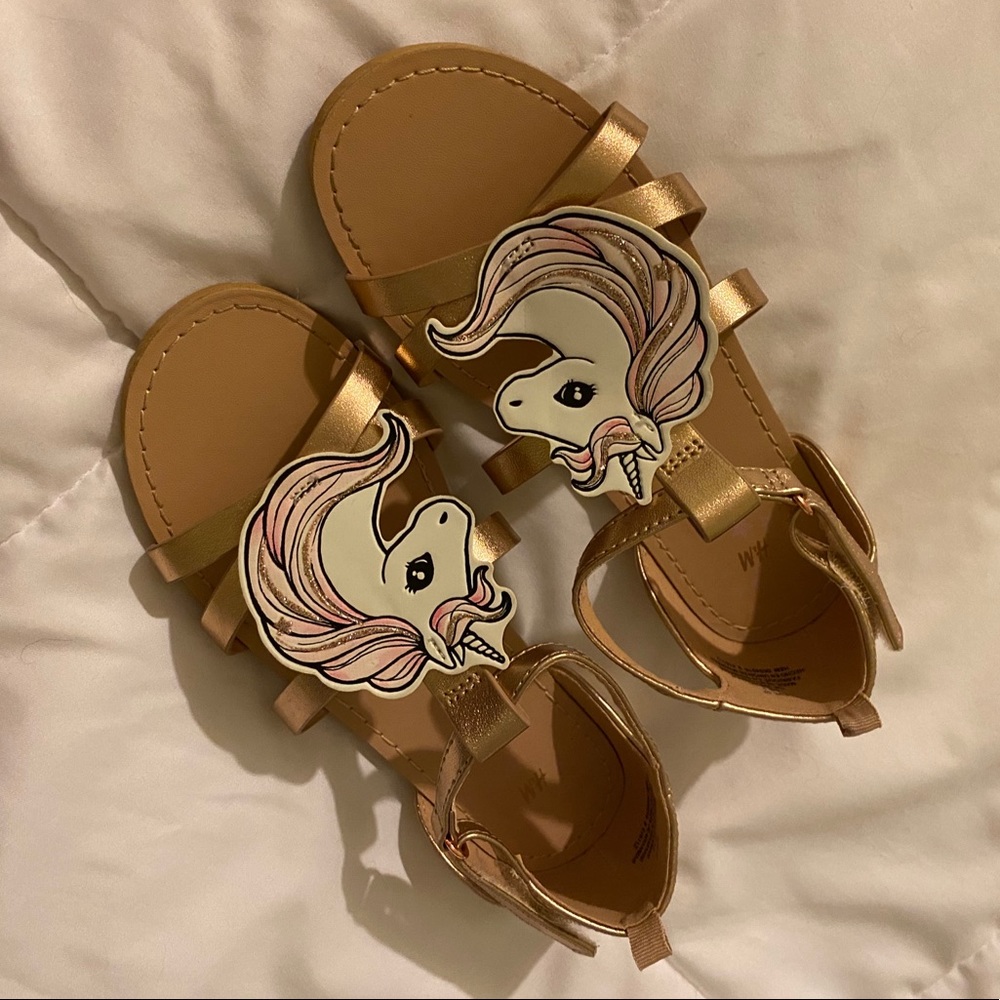 H&M kids size 1 shoes